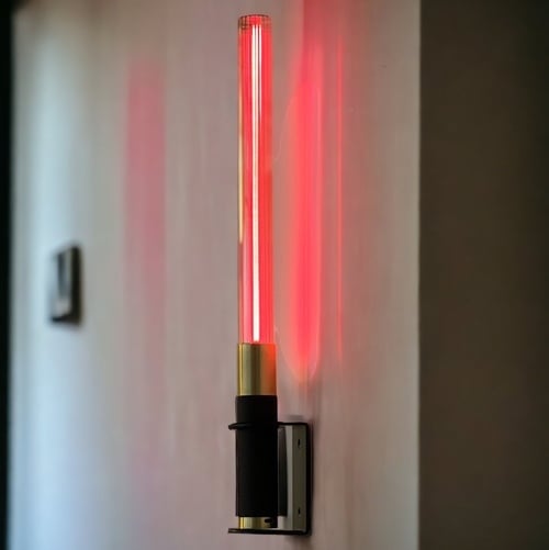 MESSAGE IN THE BULB Helios tube lamp E14 2200K dimbaar/ draagbaar - roze