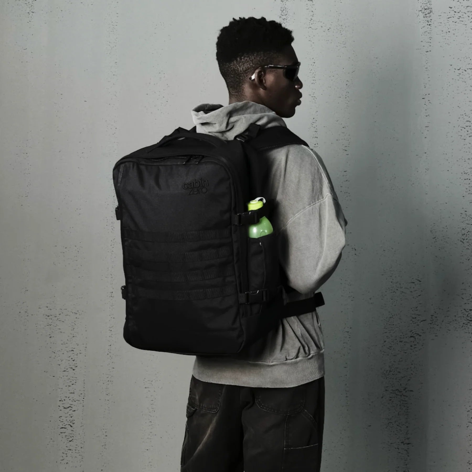 CABINZERO Military Cabin rugzak 44L - absolute black