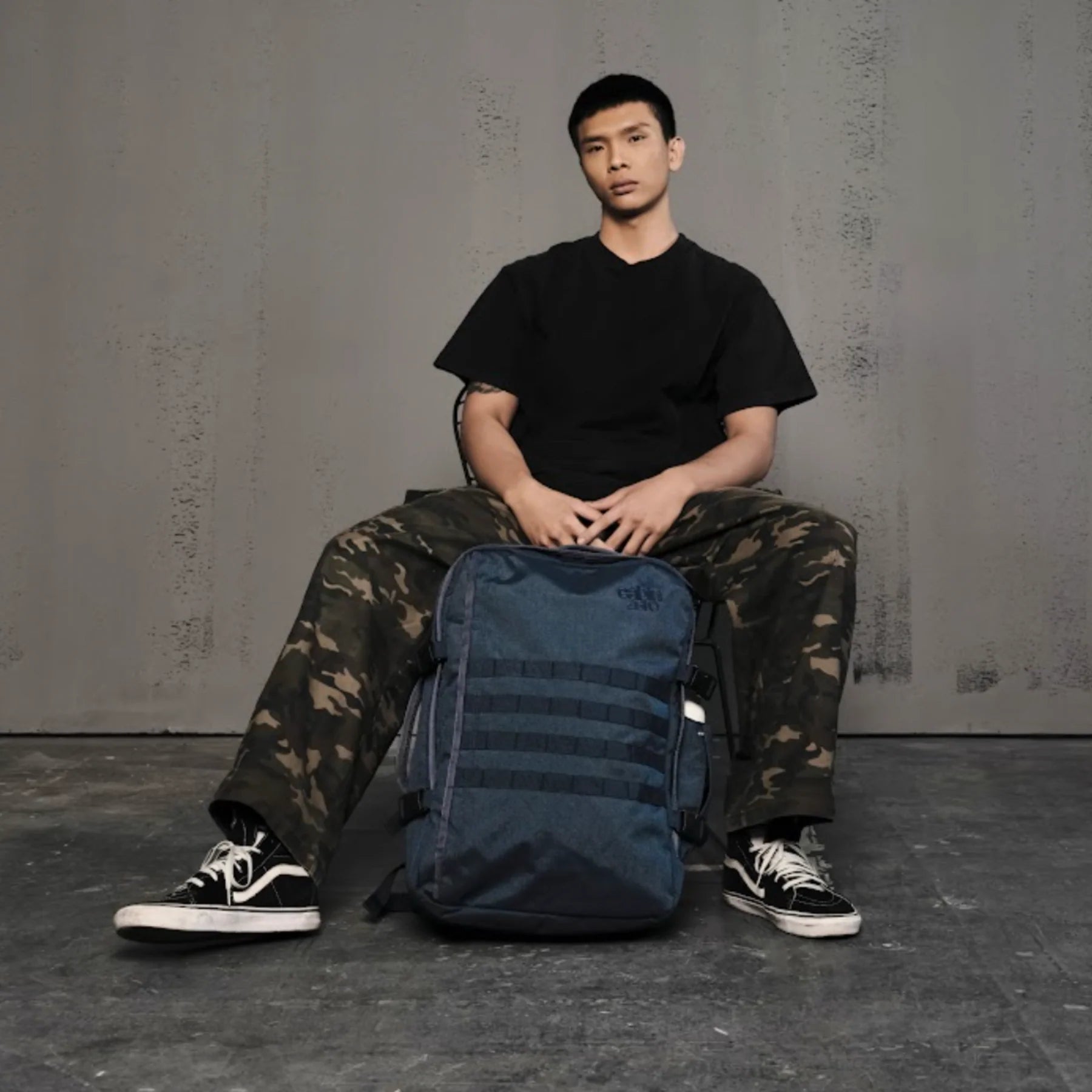 CABINZERO Military Cabin ruzak 44L - navy