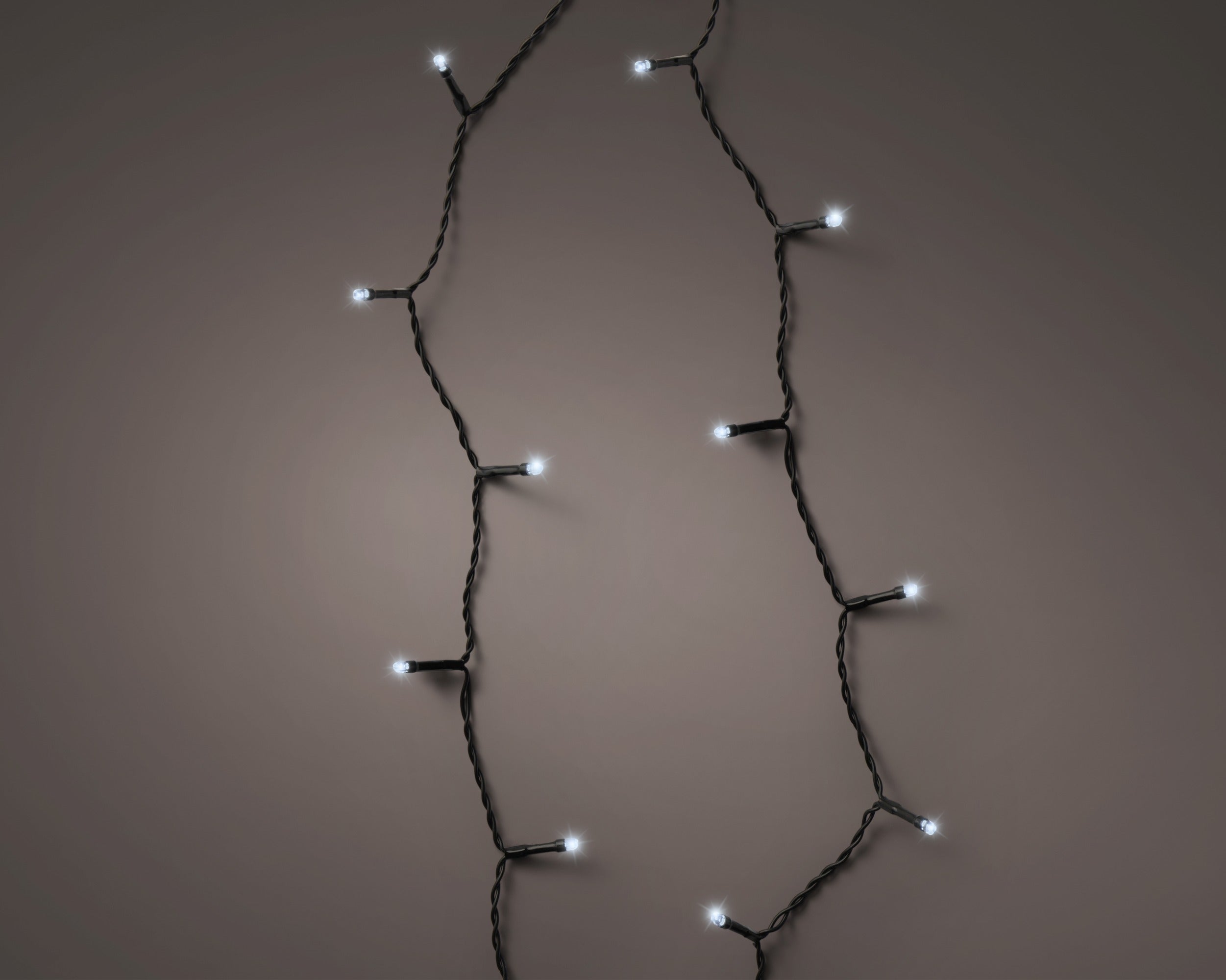 Lumineo LED durawise basic twinkel baterij 1430cm 192L - zwart/koel wit - kerstverlichting