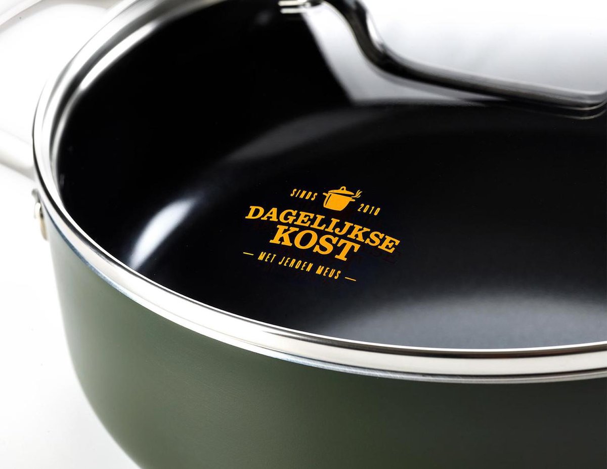 DAGELIJKSE KOST - stoofpan met deksel - 24cm / 3.10L    (sauteerpan)