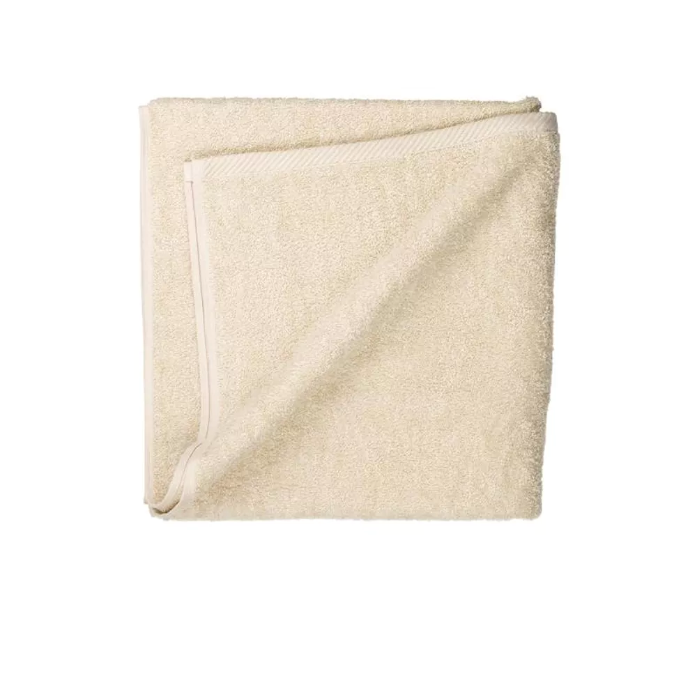 KELA Ladessa badhanddoek - 70x140cm - beige       TU UC