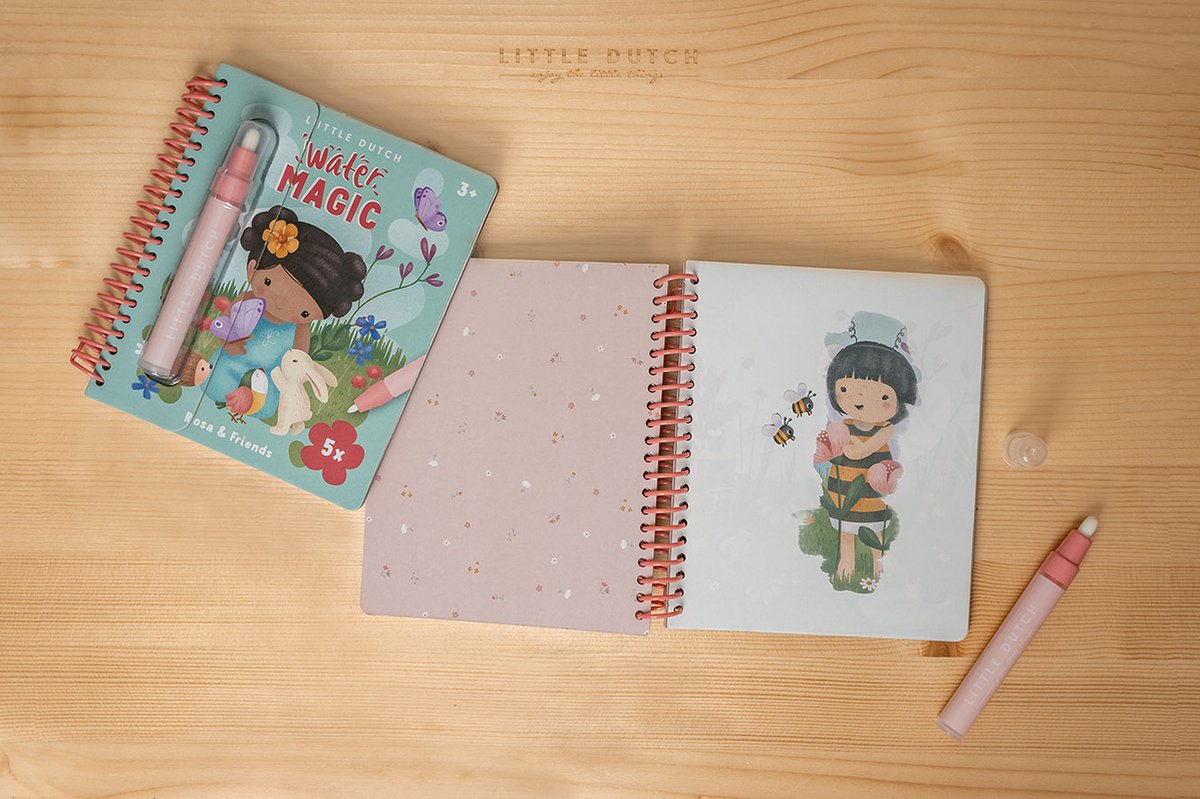LITTLE DUTCH Water magic boek - Rosa & friends