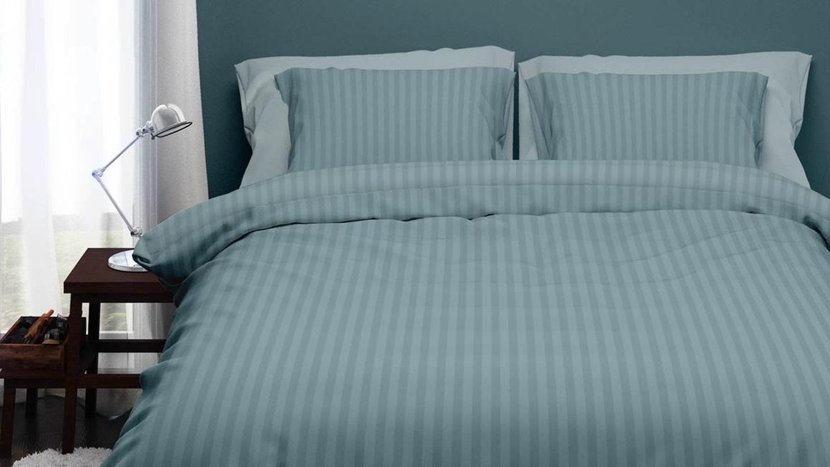 SATIN D'OR Dekbedovertrek - 240x200cm - streep smoke blue satijn