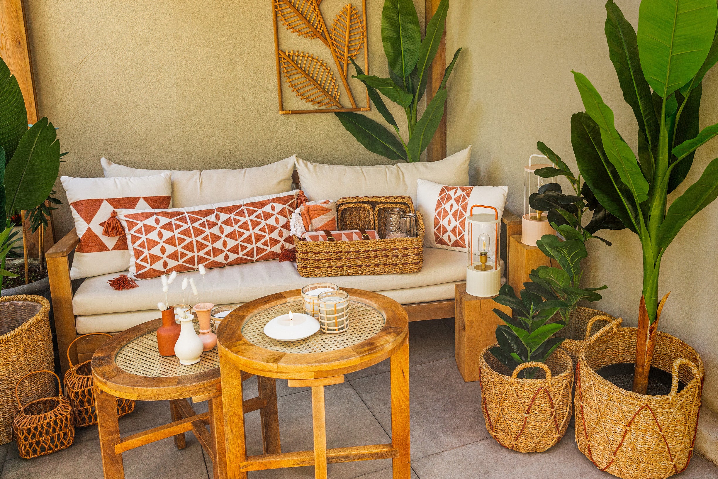 HOME SOCIETY Mani bijzettafeltje - L 50x62cm