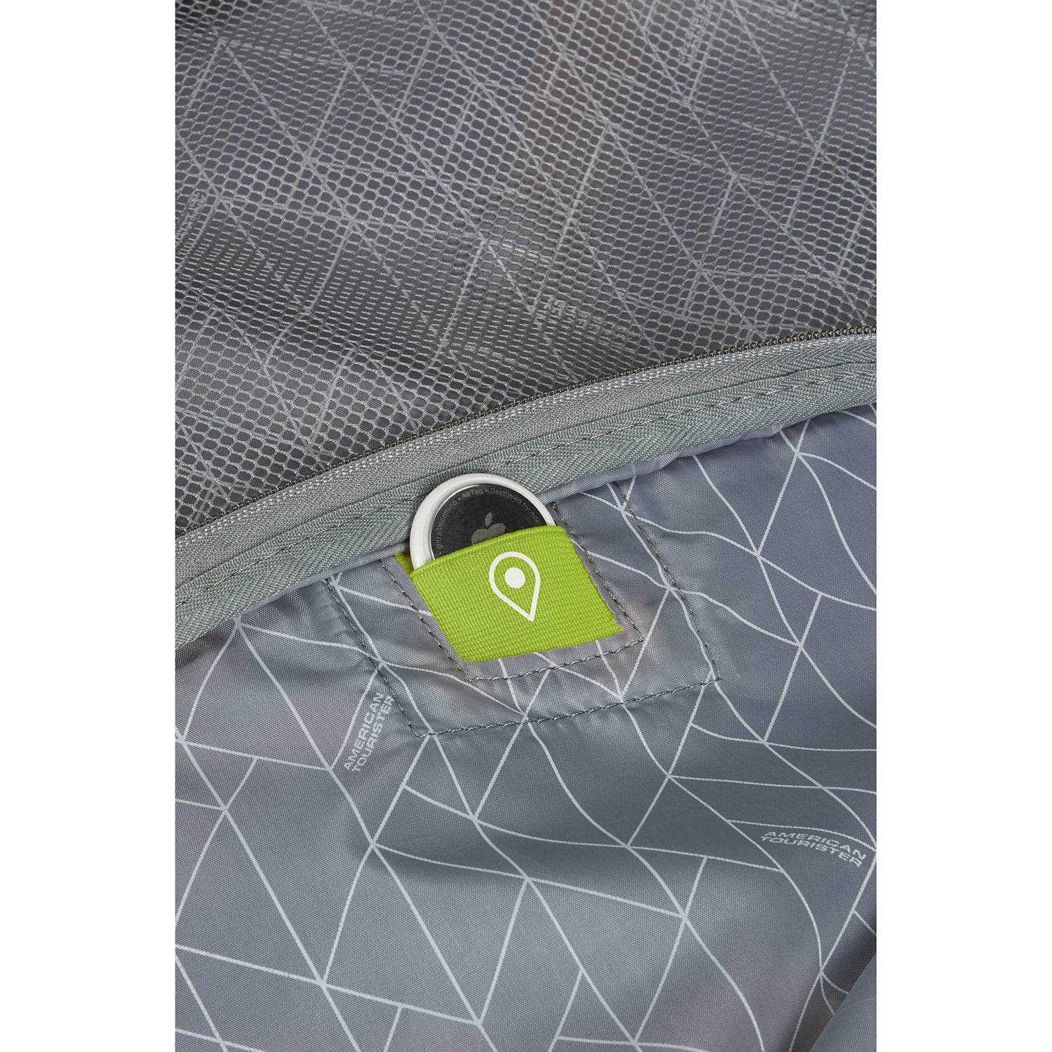 American Tourister FASTFORWARD spinner 68/25 tsa exp neon lime