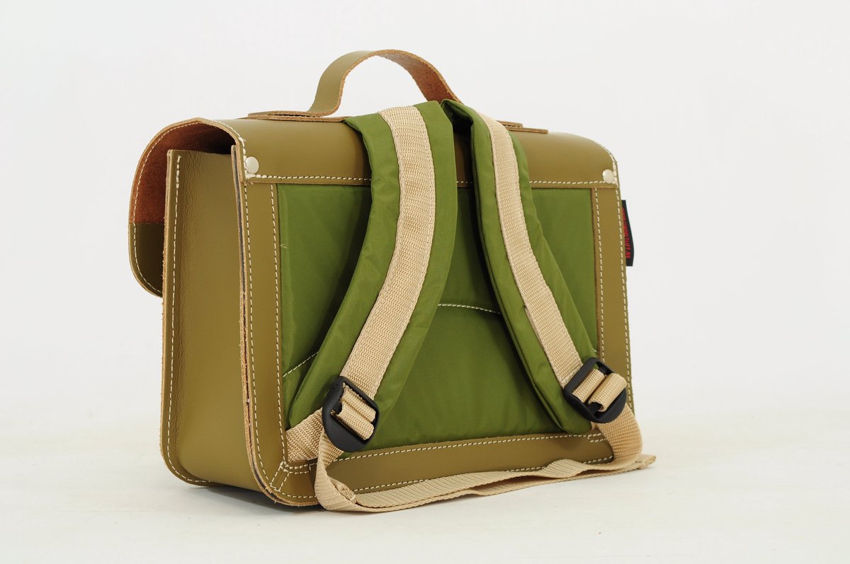OWN STUFF Kleuter schooltas - print car moss