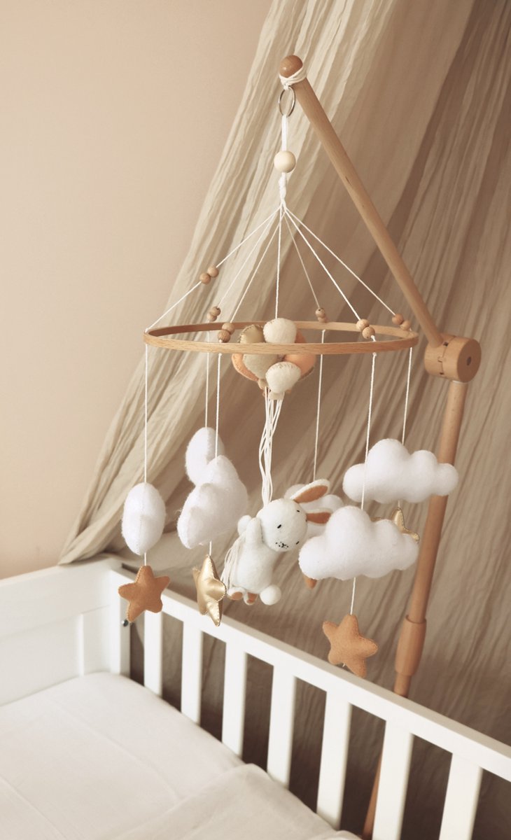 LITTLE LOUA Handmade bunny baby mobile