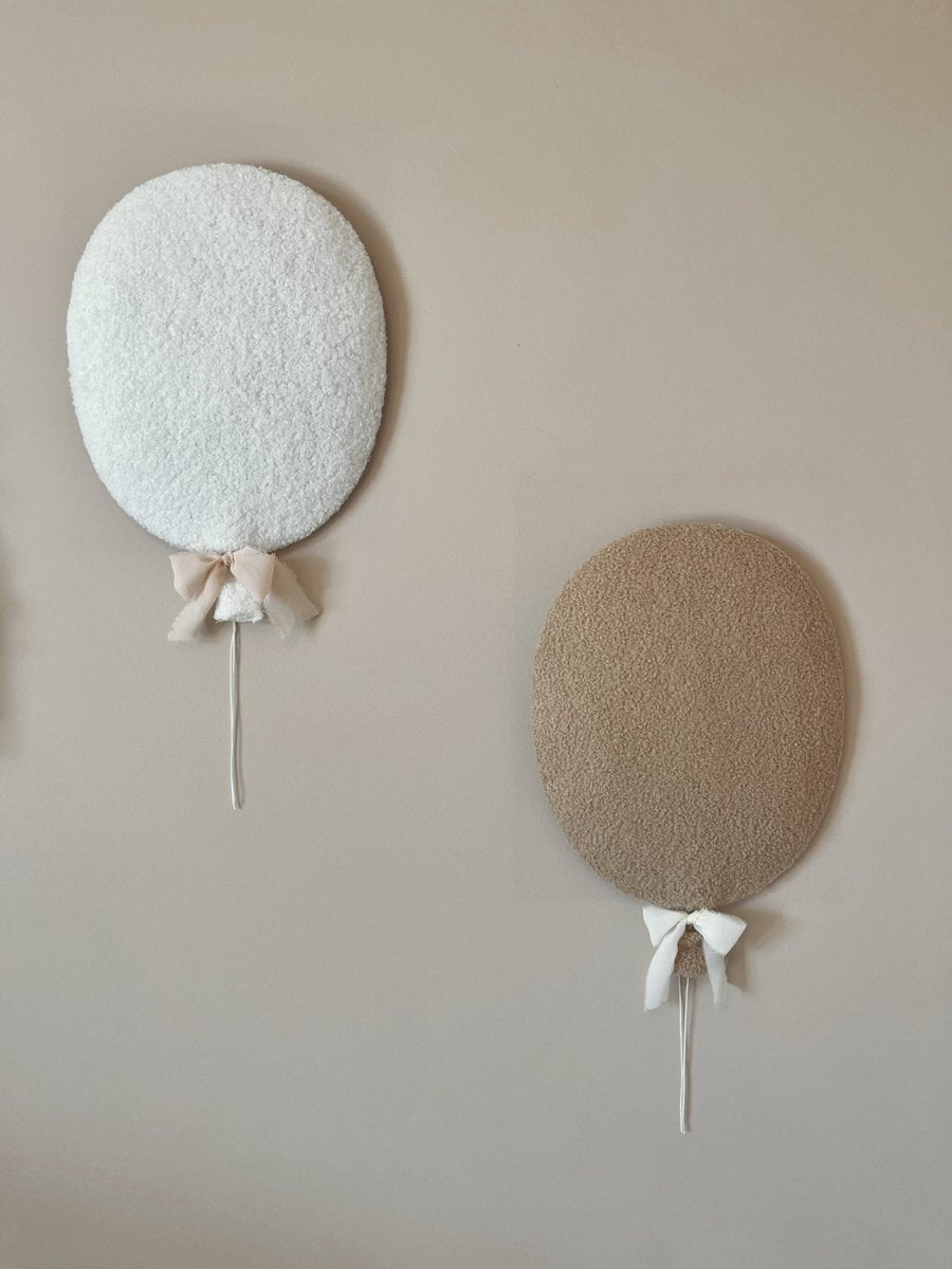 LITTLE LOUA Big balloon light brown LED - 38x31cm
