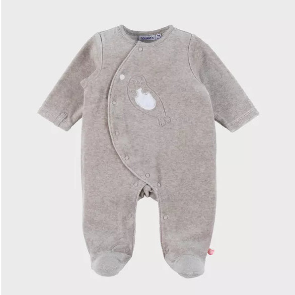 NOUKIES babypyjama NEWBORN - fluweel beige - 0M