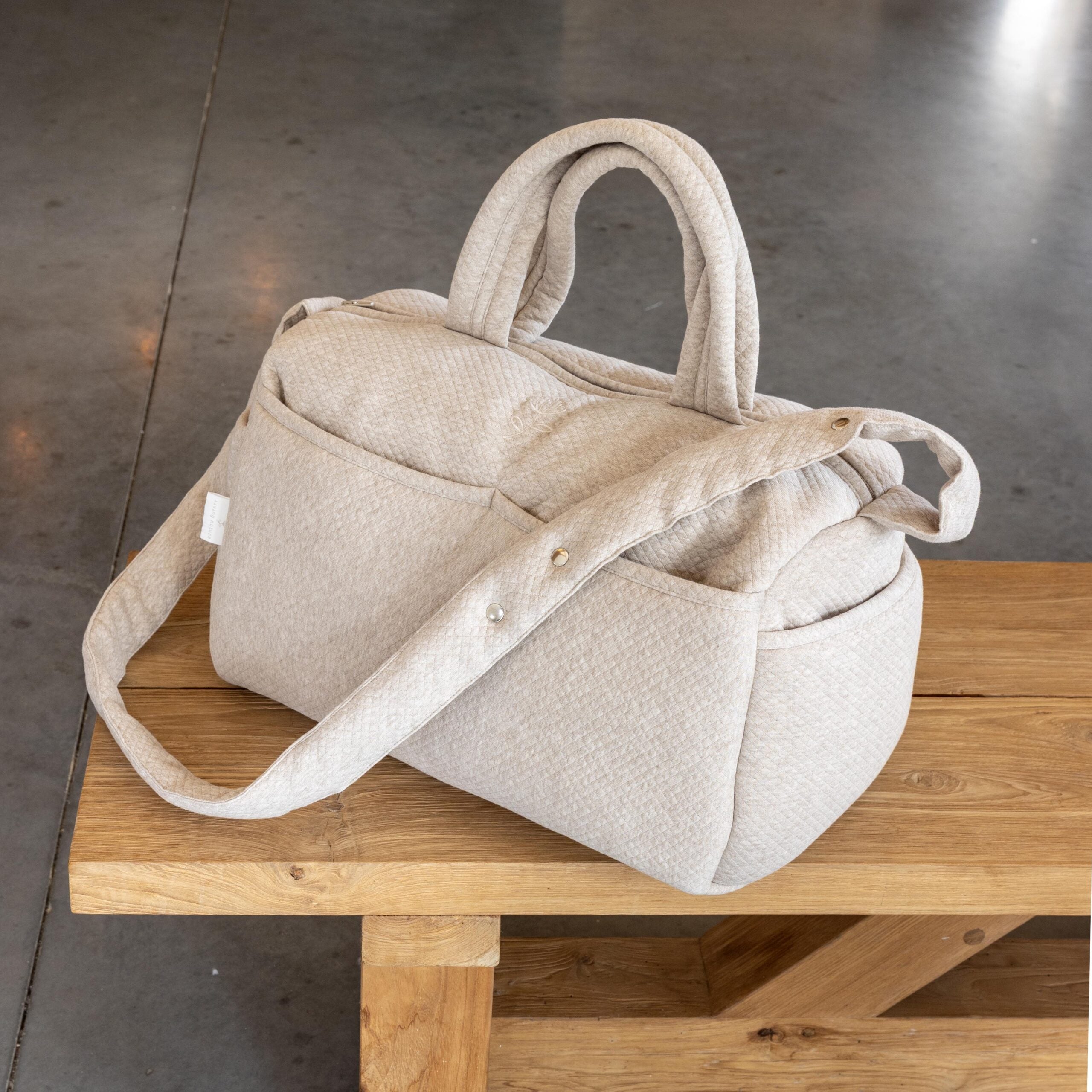 LIVING NATURE Verzorgingstas Amandine losange beige - Cosy Collectie