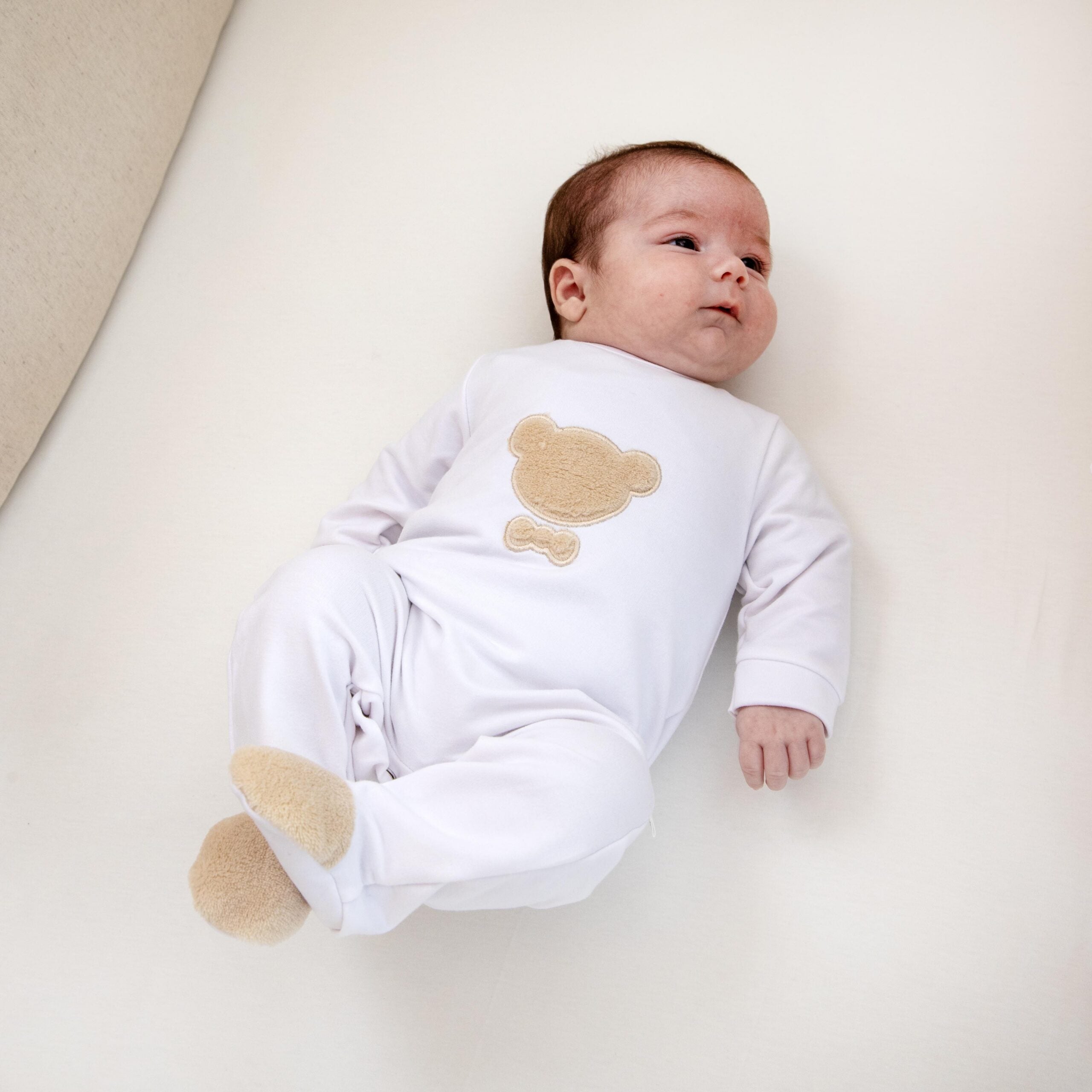LIVING NATURE Babypakje Noa zonder kraagje wit teddy beer - 3m
