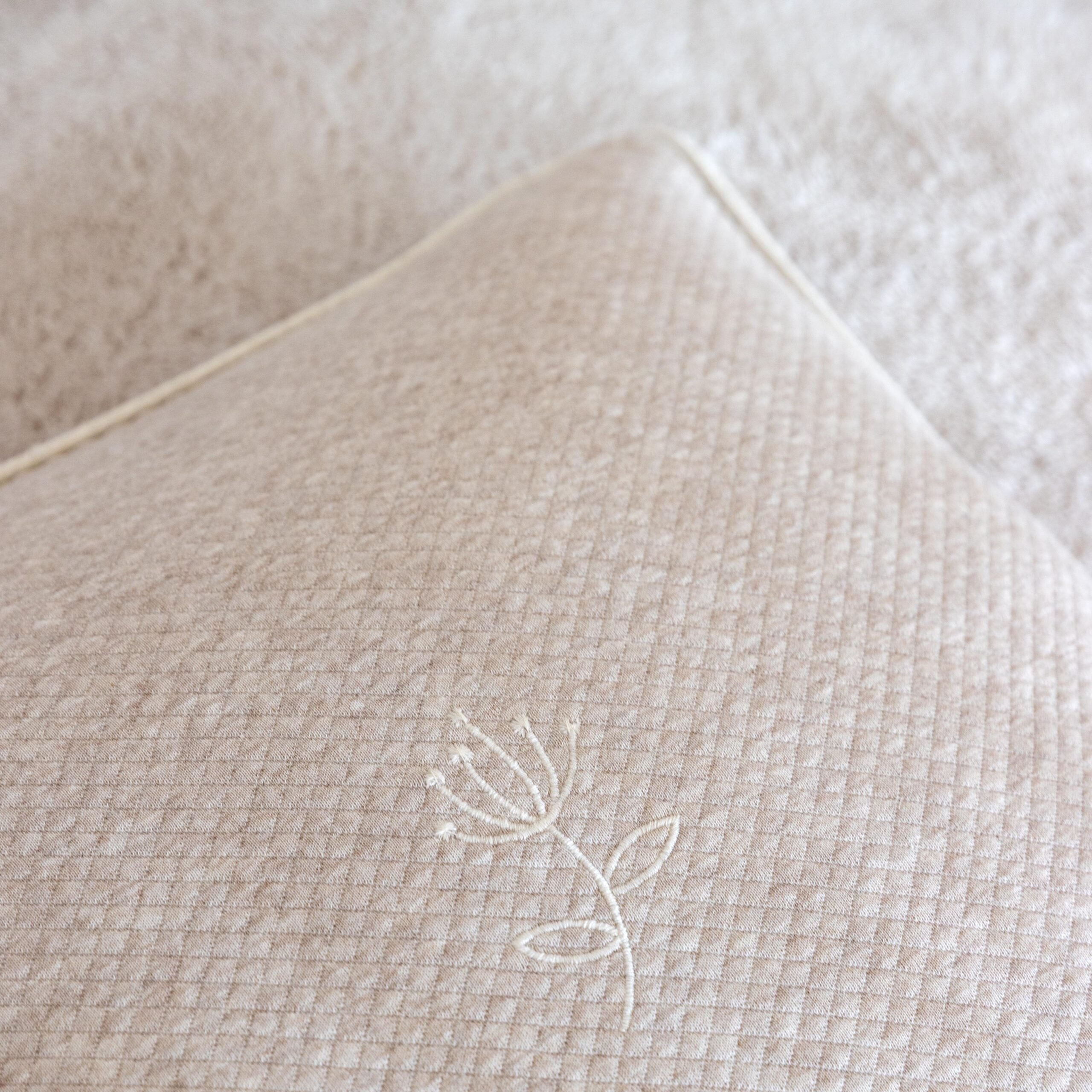 LIVING NATURE Kussen losange/ teddy - Cosy Collectie