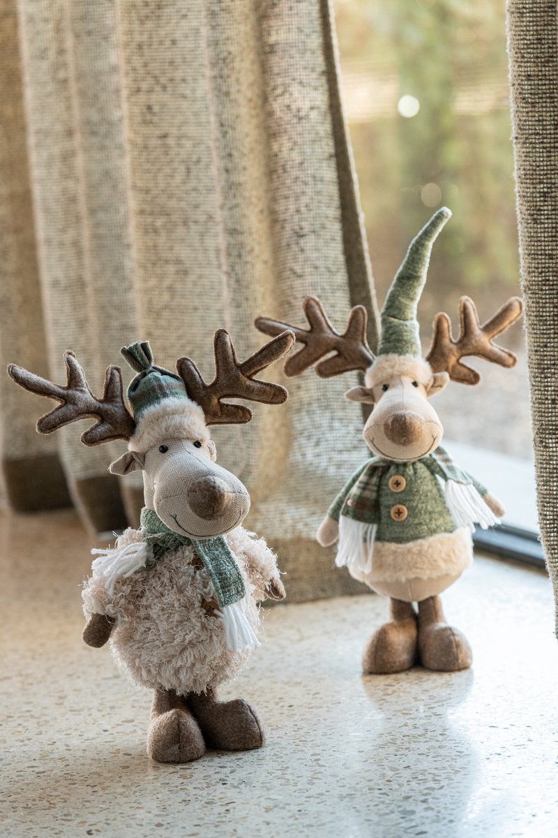 JLINE Eland met sjaal staand - 16x13x35cm - wit/ groen ass.  (prijs per stuk)