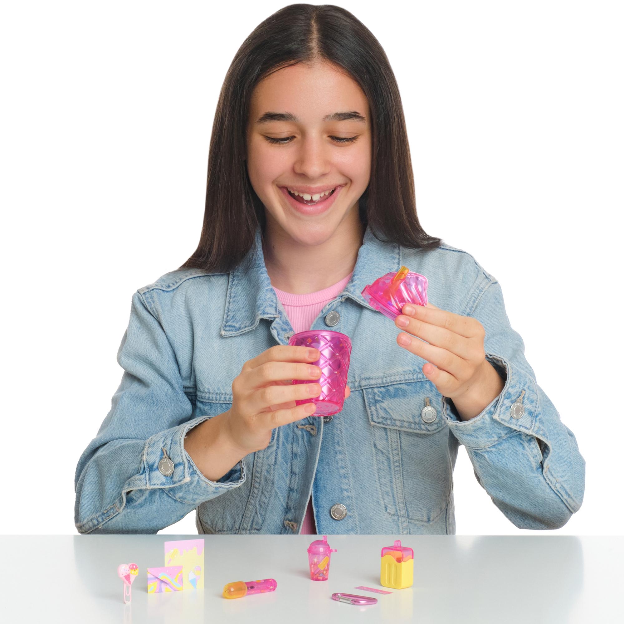 REAL LITTLES Cute cups - ass.  (prijs per stuk)