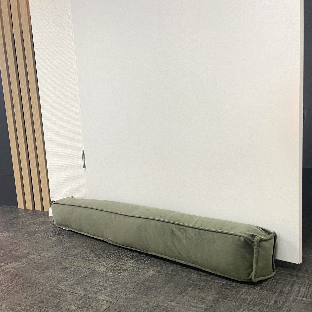 UNIQUE Loa tochtrol - 95x12x12cm - deep green 8801075DEEP