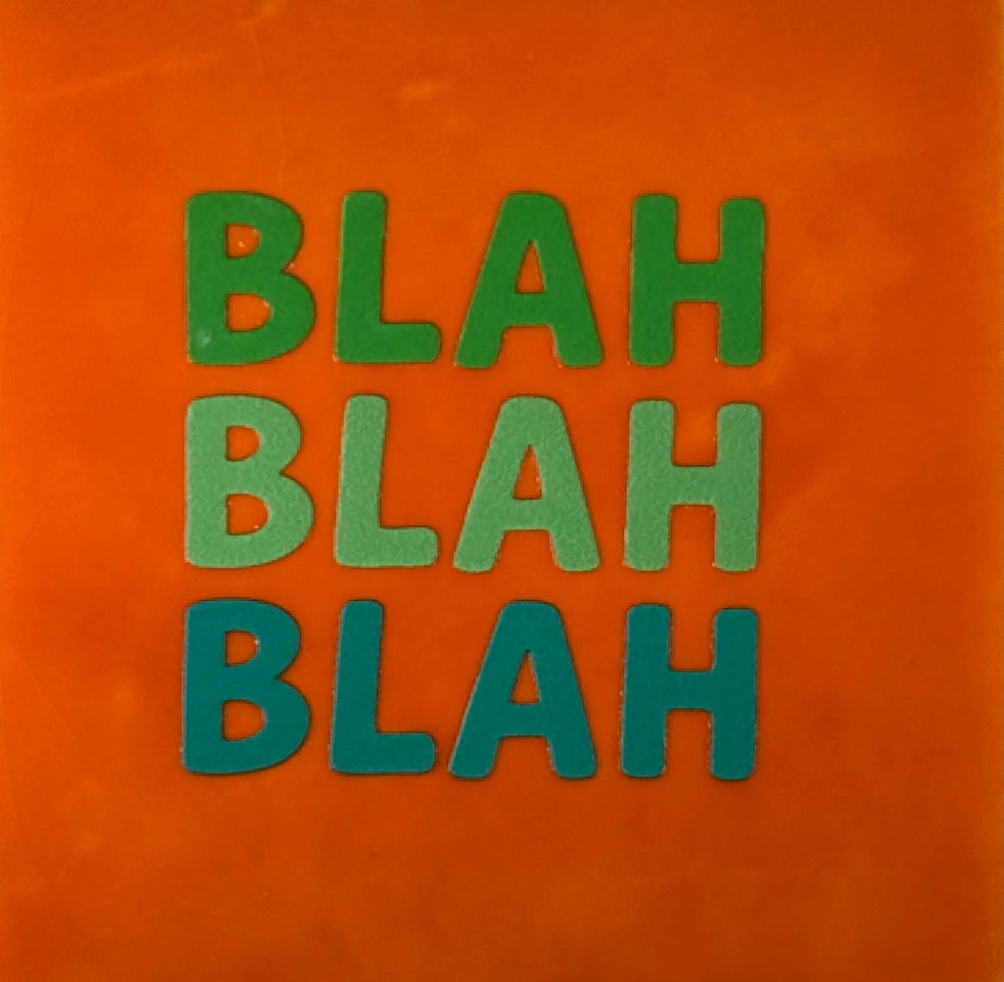 YETT Tegeltje - Blah blah blah - groen/rood