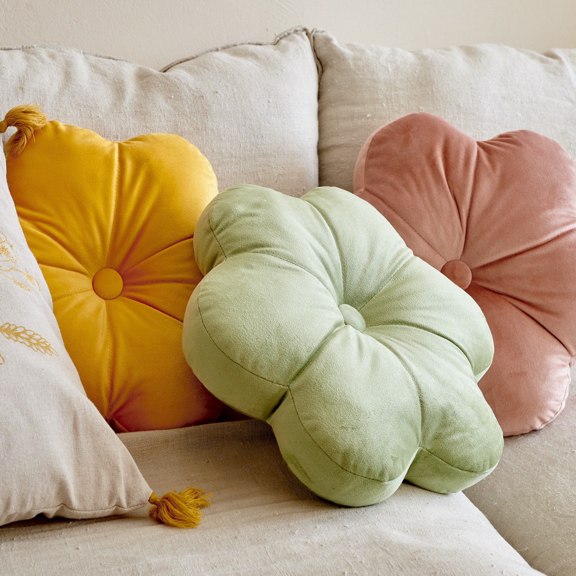 Kussen bloem - 38x38cm - ass. (prijs per stuk)