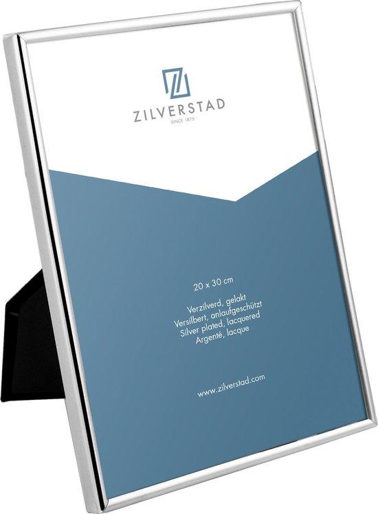 17517812.jpg