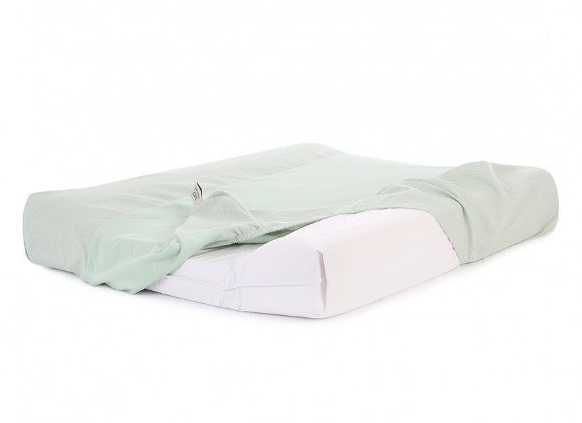 17293576-2.jpg