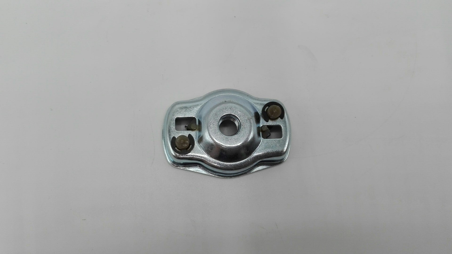 17315117-1.jpg