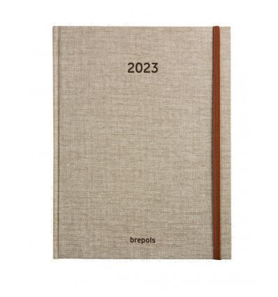 17701044.jpg