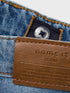 18517583-2.jpg