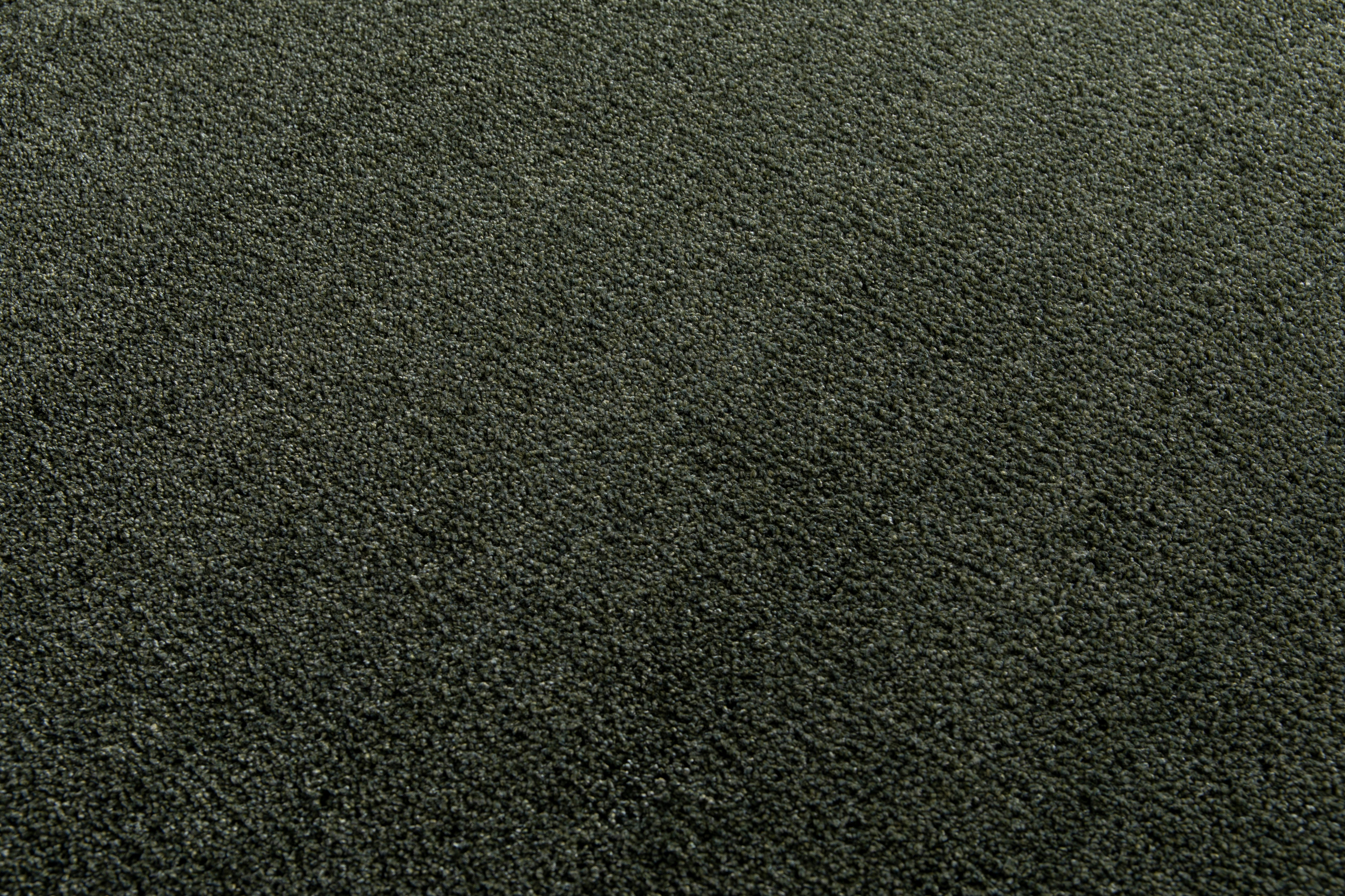 17652441-3.jpg