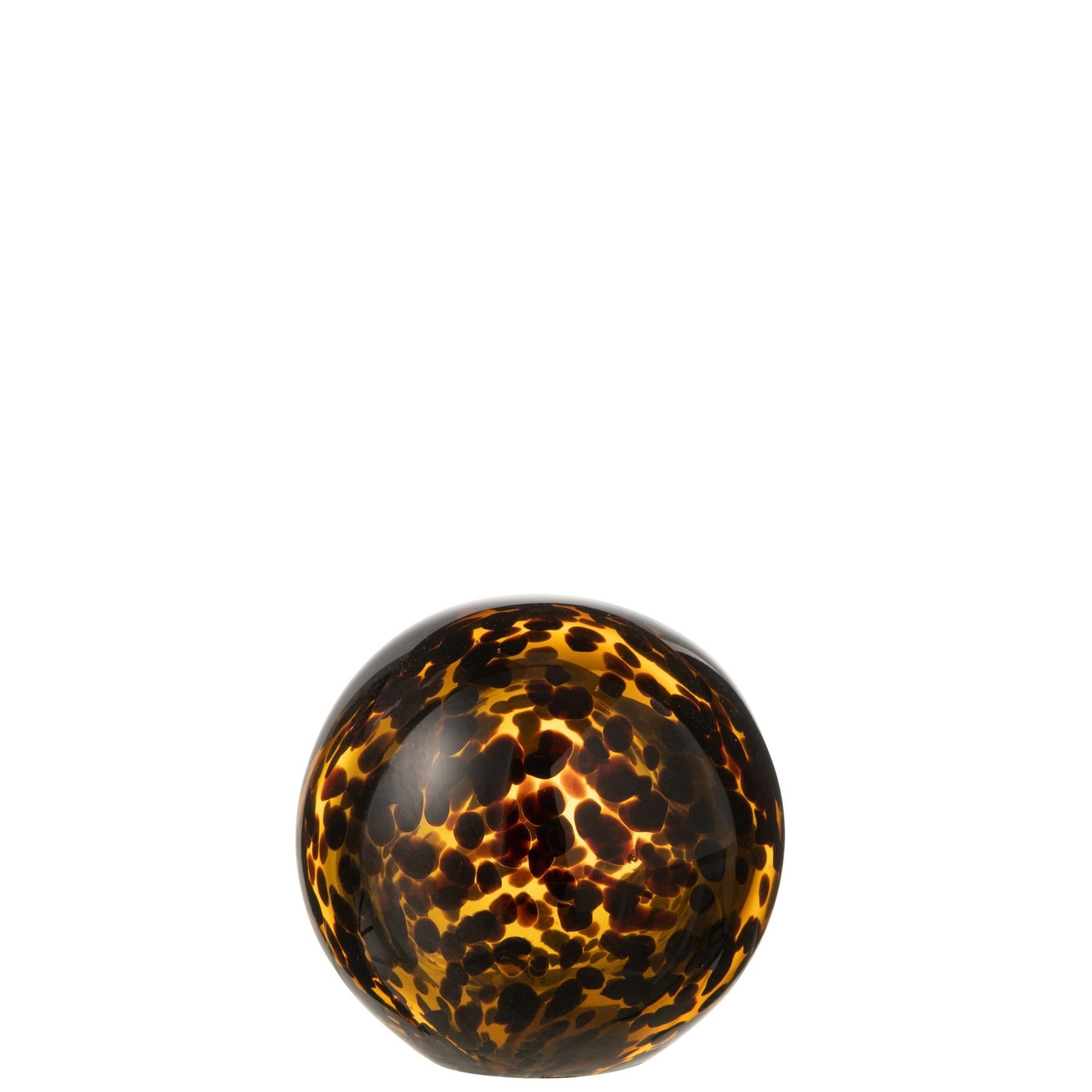 17827151.jpg