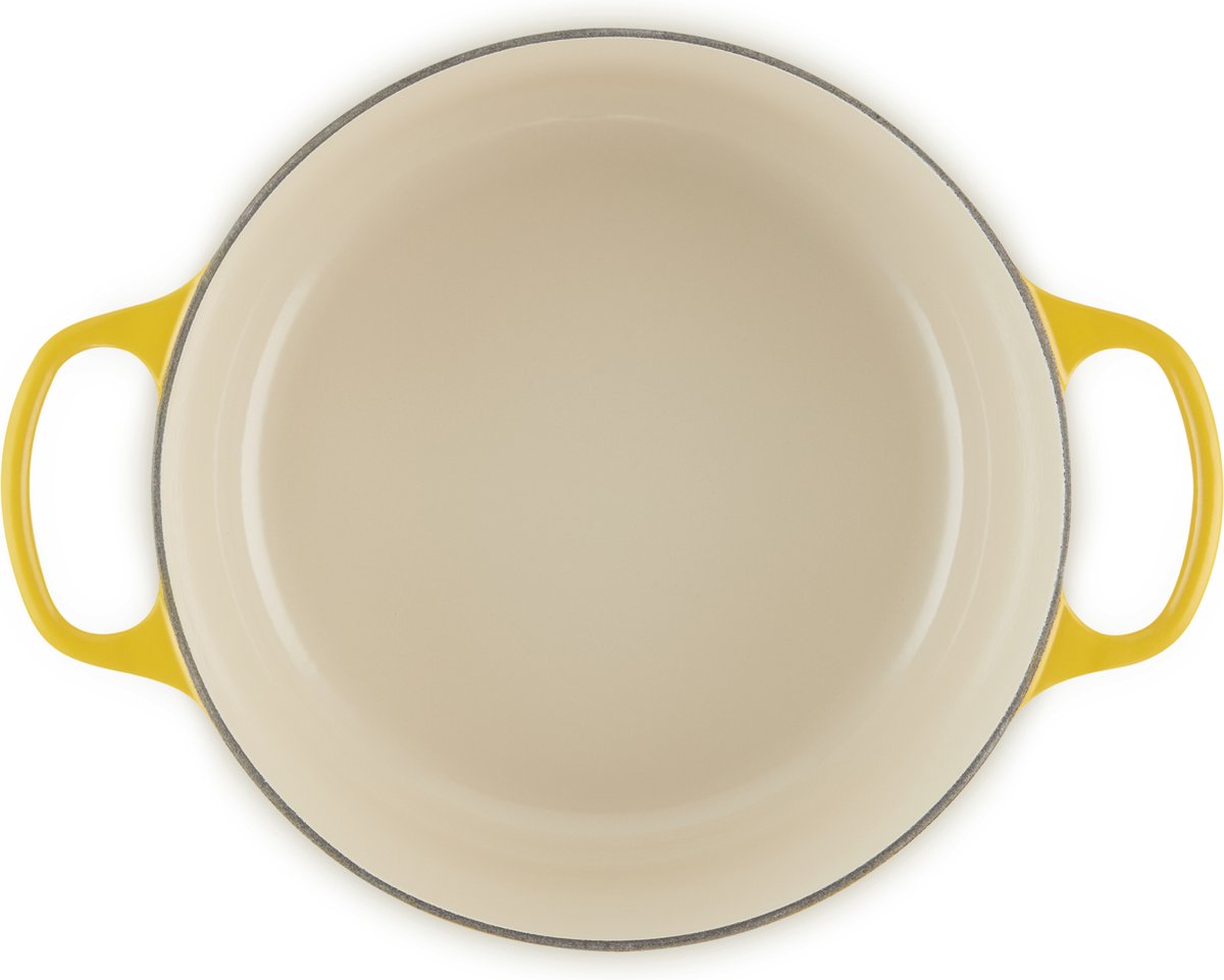 18275405-2.jpg