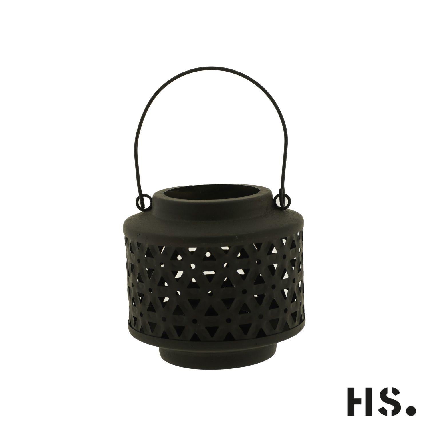 17908342.jpg